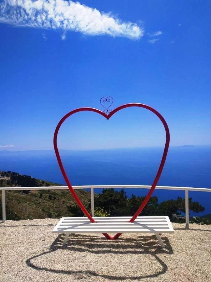 Royal Queen And King Luxury Apartment Sarandë 외부 사진